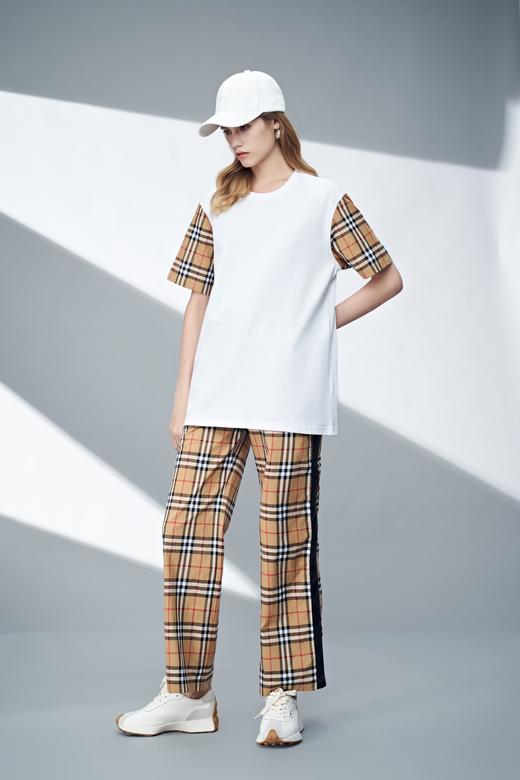 女圆领短T121057 商品图2