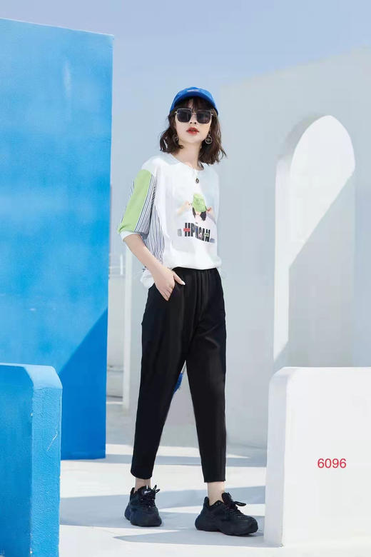 女圆领短T6096 商品图3