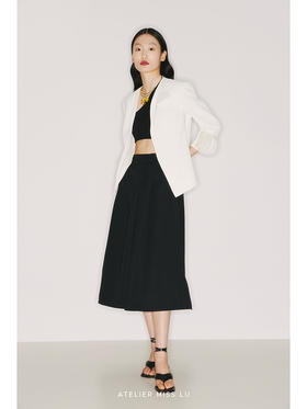 【塔罗】重工圆片拼接水流开襟北极狼白收腰外套/220011B