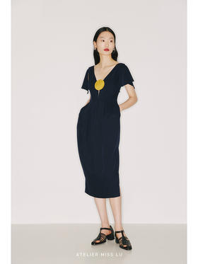 【光束】琉璃黄圆片撞色拼接伞袖藏青连衣裙/22000024