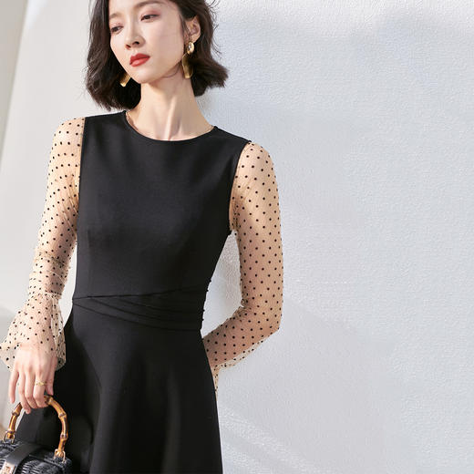 剩S/M/L/XXL 米思阳优雅温婉收腰显瘦套装背心裙打底衫两件套 商品图2