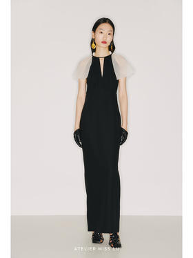 【坠入】细V镂空象牙白薄纱拼接黑色收腰长裙/22000004