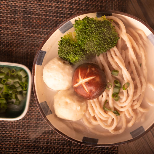 【已下架】非遗百年老字号 | 一碗鱼面就有一斤鱼肉，鱼肉含量超83% 鲜甜、Q弾有嚼劲 200g*5包[福利品] 商品图2