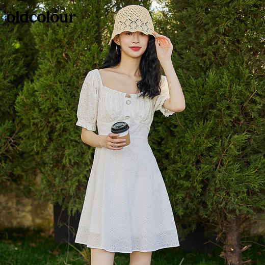 oldcolour2022夏季新品大开领全棉绣花小性感甜美小个子连衣裙BO21101034B 商品图0