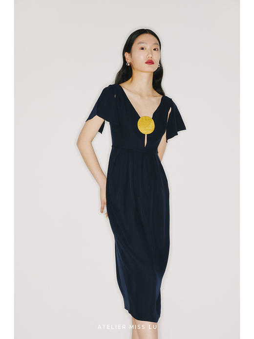 【光束】琉璃黄圆片撞色拼接伞袖藏青连衣裙/22000024 商品图3