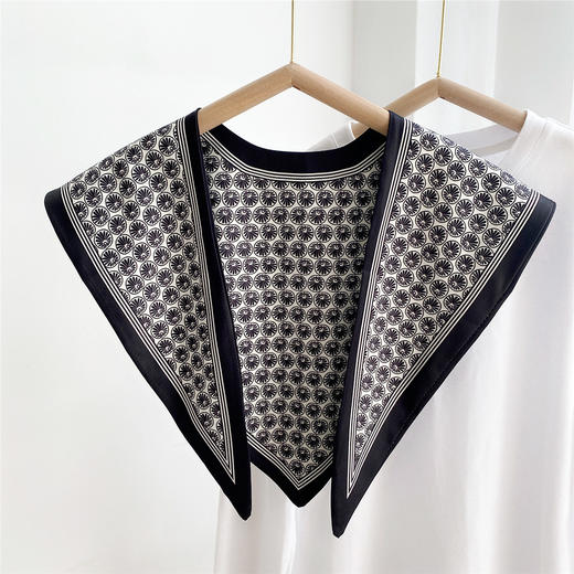 油画风格三角双面外搭披肩女早春两用围巾斜纹搭肩韩版新款春秋时尚假领薄围巾 商品图7