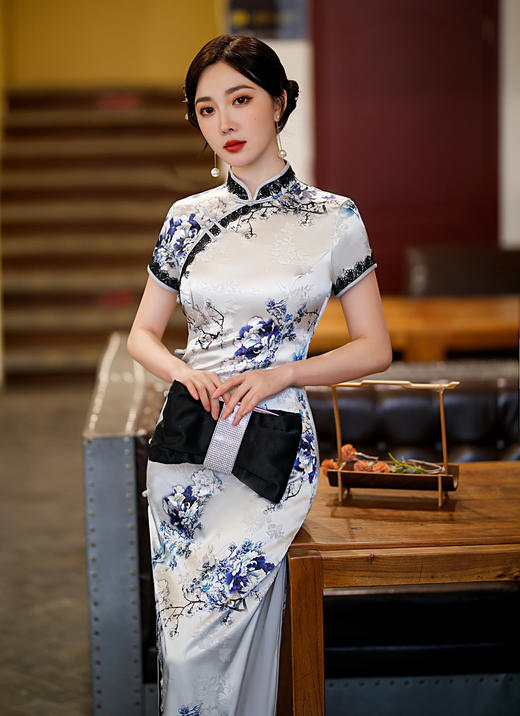 ZAYS-5118夏季改良长款花罗提花旗袍时尚气质修身短袖显瘦走秀宴会旗袍 商品图1
