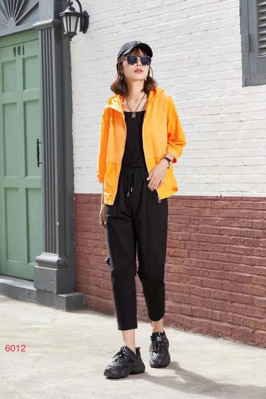 女带帽外套6012 商品图1