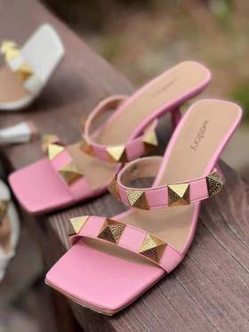 westory女鞋2021夏季新款漆皮高跟鞋粗跟凉拖韩版凉鞋W21BJ60891