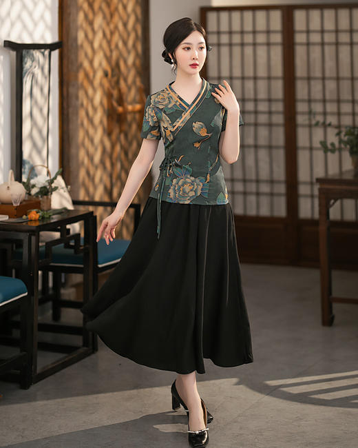 ZAYS-013夏季改良时尚旗袍V领上衣套装气质旗袍 商品图2