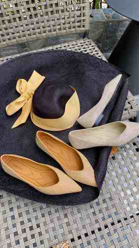 westory2020新款浅口镶钻单鞋女平底舒适百搭W20CE70021