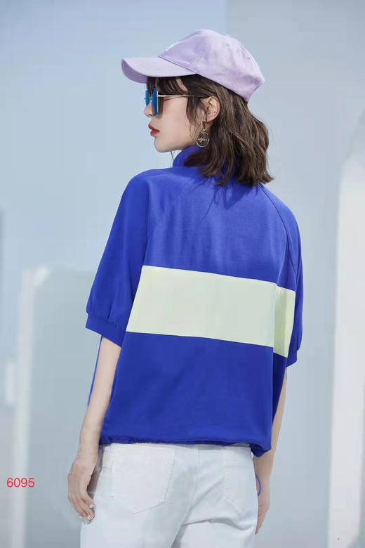 女半拉链短T6095 商品图5