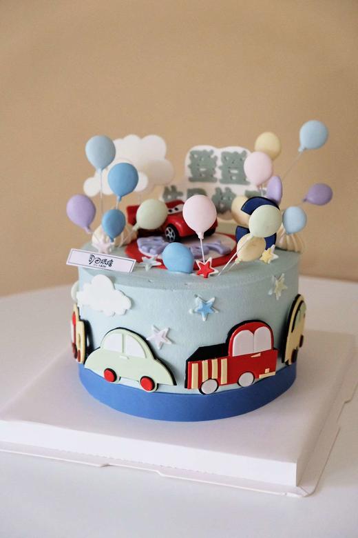 汽车乐园（装饰为翻糖手工制作，请提前2天预订） 商品图0