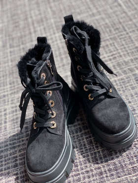 Westory2020冬季新款时尚系带高帮马丁靴W20DS80561