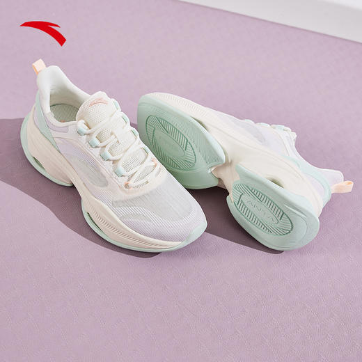 安踏综训鞋女2022夏季新款轻便透气减震耐磨增高运动鞋122227756-2 商品图1