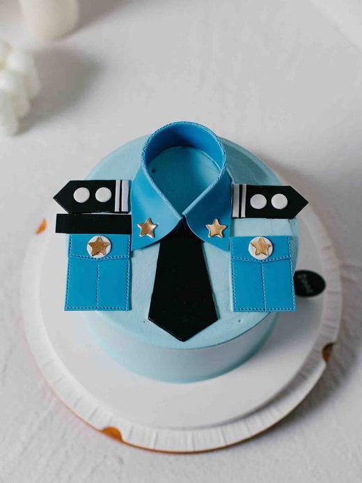 人民警察（表面装饰为翻糖制作，请提前1天预订） 商品图0