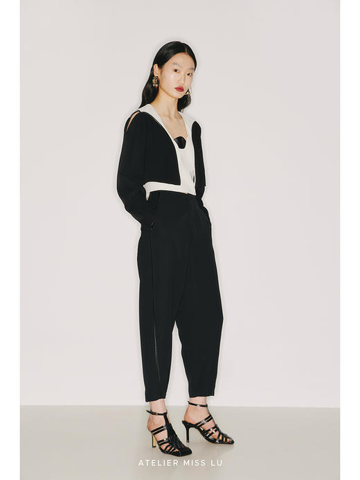 【印象爱心】爱心造型黑拼浅青白撞色露肩短款外套/22009A 商品图1