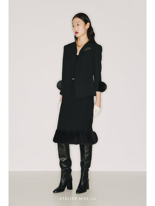 【塔罗】重工圆片拼接水流开襟黑色收腰外套/220011A 商品图1