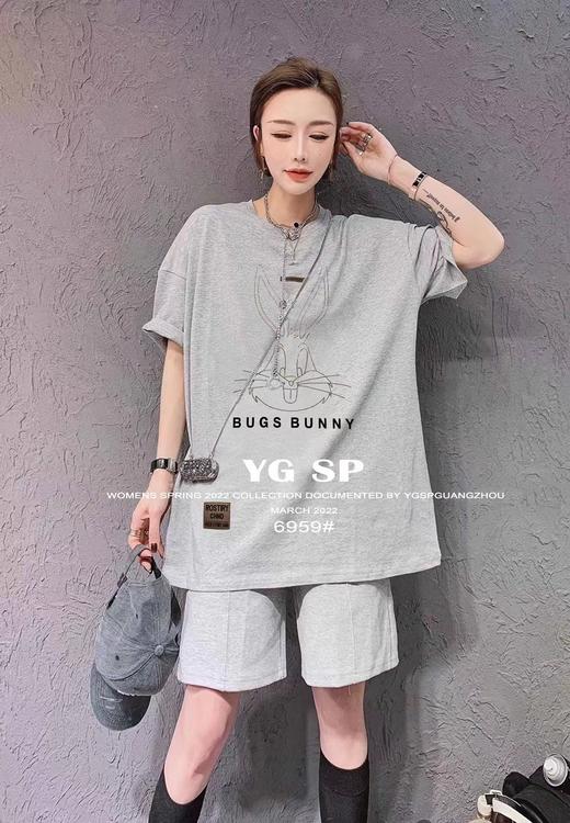 女前后烫钻兔短T6959 商品图3