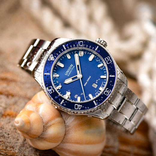 宇联（UNION GLASHÜTTE）德国手表 贝利士系列 一表两带男士运动机械腕表 D009.907.11.047.00 商品图4