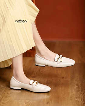 westory春季新款一脚蹬乐福鞋金属扣装饰质感小皮鞋通勤职场单鞋S22AM54191