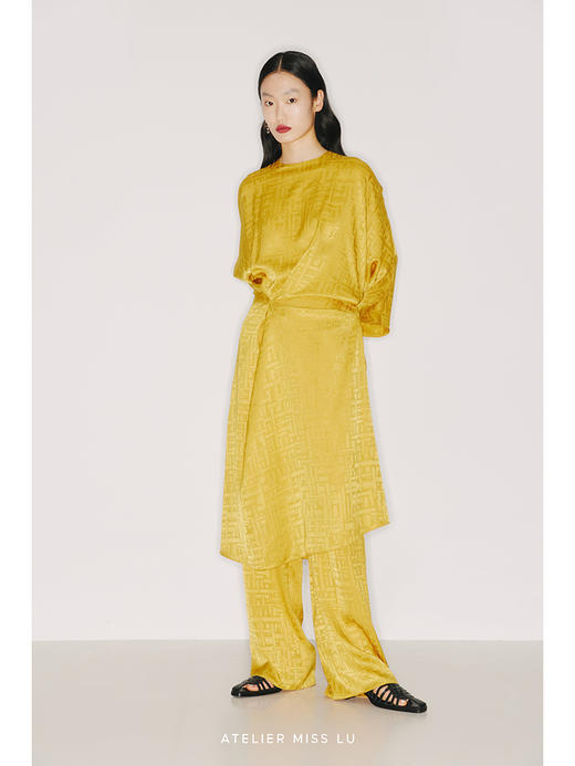 【时髦纸片人】定制款日本进口三醋酸肌理琉璃黄立裁连衣裙/22000019B 商品图0