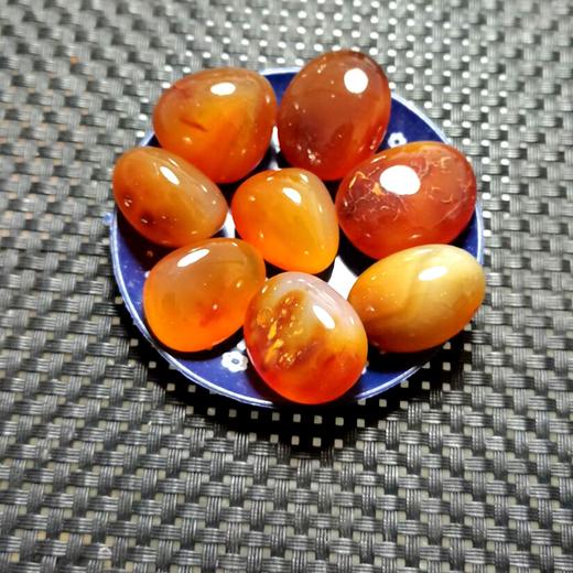 红玉髓原石2-3cm3颗 商品图0