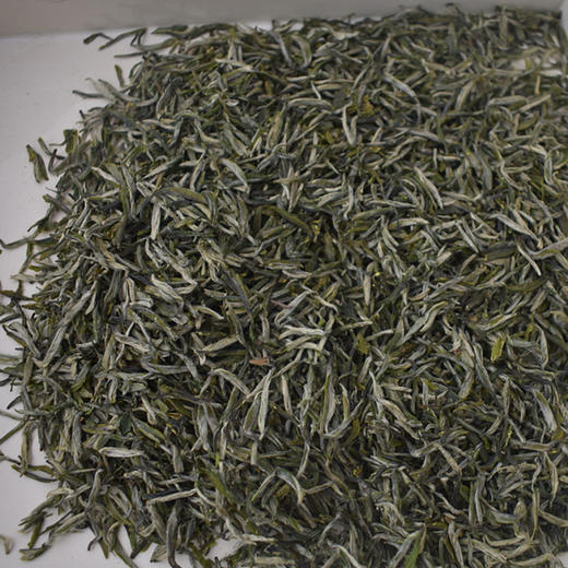 五峰常乐茗茶芽茶礼盒150g送杯子 商品图2