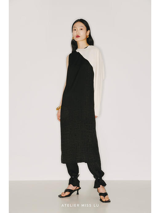 【迷宫】日本进口三醋酸可拆卸袖套光泽黑连衣裙两件套/22000020A 商品图0