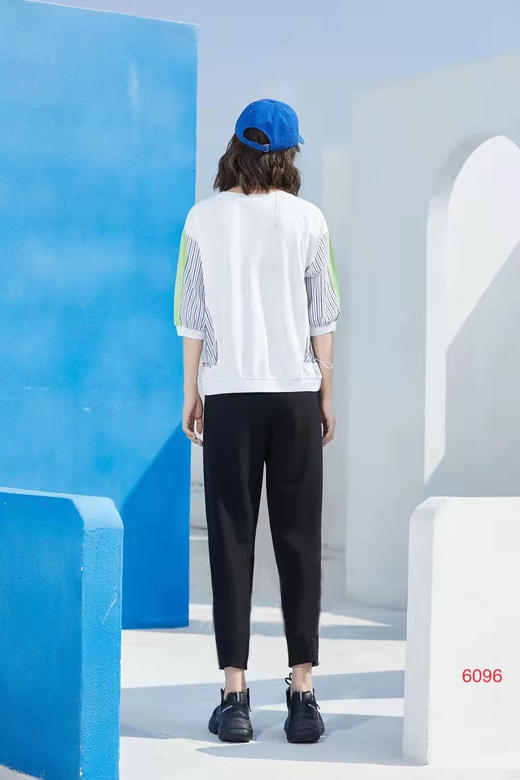 女圆领短T6096 商品图4