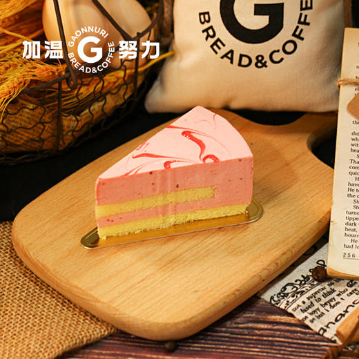 草莓慕斯蛋糕 (片） 商品图0