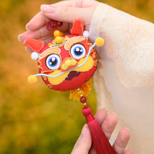 【瑞兽纳福】虎虎生威/双龙香囊系列—刺绣挂件材料包 商品图3