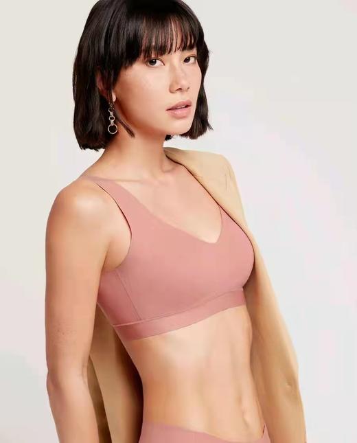 百货世界-爱慕-NONOBRA背心式文胸 商品图0