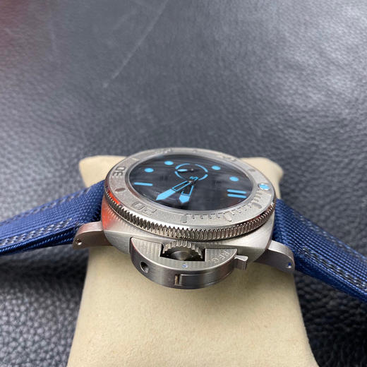 VS沛纳海新款PAM985-47mm，搭载定制全自动机械机芯 商品图7