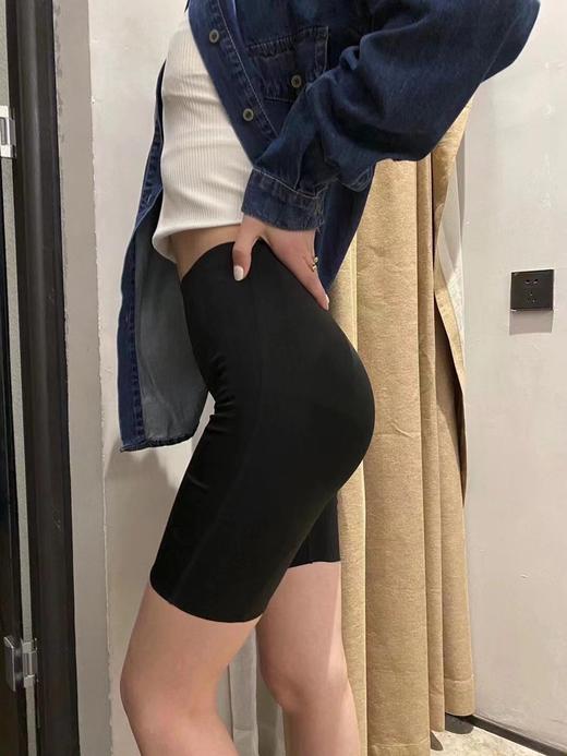 老米优品 / 1件顶4件！多功能塑形裤！《5D+敲级悬浮裤/燃脂提臀裤》无痕塑形，强力重压收腹，5D磁力暖宫，U型悬浮双裆，防卷边鱼骨！四面篙弹真的太舒服啦！Chao 推荐！K220324A 商品图3