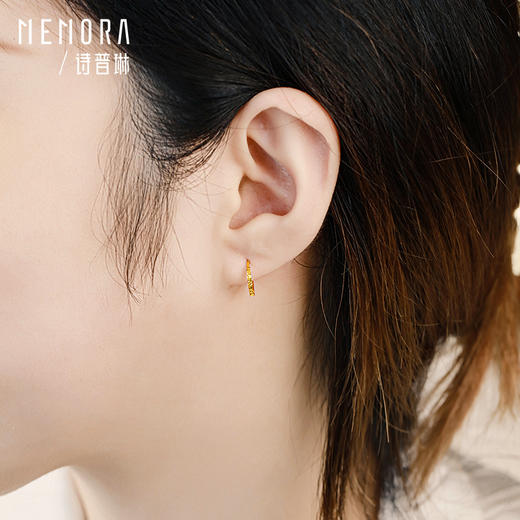 MEMORA诗普琳珠宝黄色18K金车花简约耳饰耳环KEE00301(线上专供) 商品图1