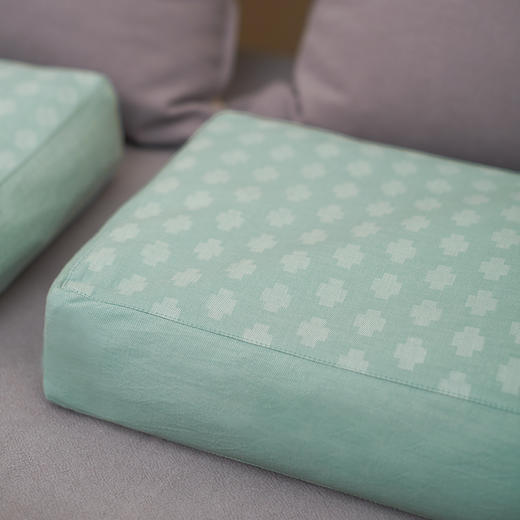 瑞士十字荞麦护颈枕头长方单人枕头 商品图3