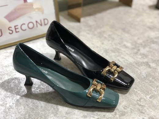 IUIU SECOND夏季时尚金属饰扣浅口细跟女单鞋 商品图1