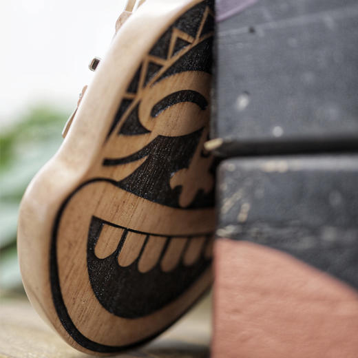 TODO拇指琴卡林巴 非洲面具嗨皮happy 桃花心半亮面17音初学乐器 商品图3