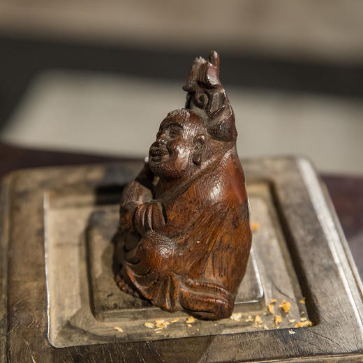 清 竹雕洪福齐天人物山子摆件 商品图1