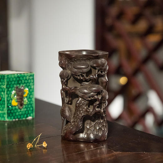 清 紫檀木透雕松鹤延年笔筒 商品图0