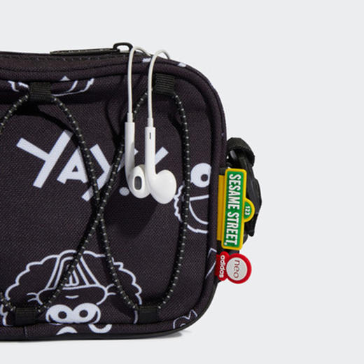 Adidas阿迪达斯NEO男女包2022新款芝麻街联名单肩包斜挎包HC7222 商品图3