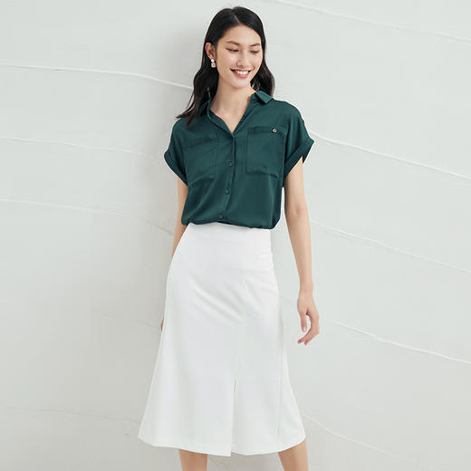 EITIE爱特爱夏季新款翻领纯色百搭宽松通勤风纯色衬衫衬衣6609308 商品图1