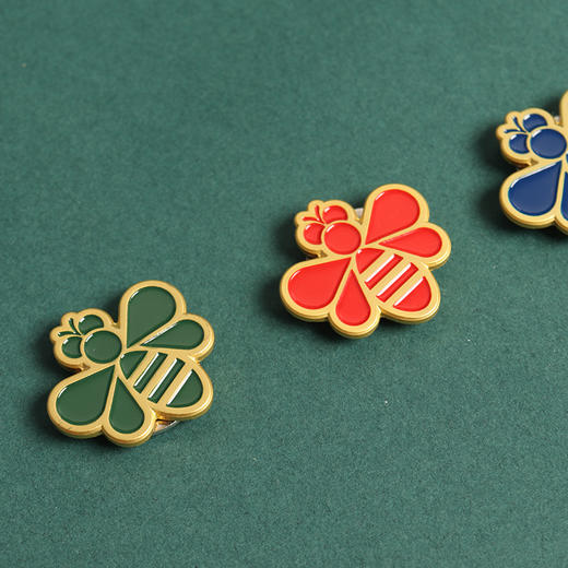 读者 读书系列 | 小蜜蜂磁扣徽章和读书系列徽章套装 商品图1