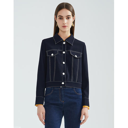 EITIE爱特爱春季新款洋气时尚简约撞色线条单排扣夹克短外套6303002 商品图4