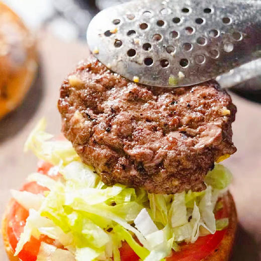 【100%纯牛肉！】2:8肥瘦比好吃不柴安格斯原切纯牛肉饼速成早餐牛肉饼便捷美味用料十足自然纯正老少皆宜1KG 商品图3