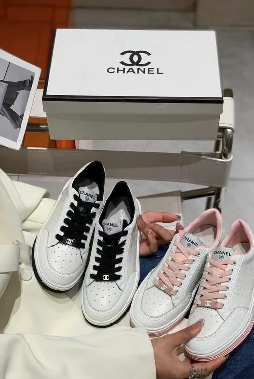 老友团购 胎牛皮小香白鞋 轻盈 舒适 商品图11