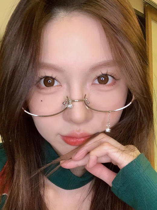 【日抛】LL32冰果乐，Lillilly日抛 |直径14.4，着色13.8 | 【同品牌多盒更划算，完整色板在详情页里哟】 |  DK日抛 商品图1