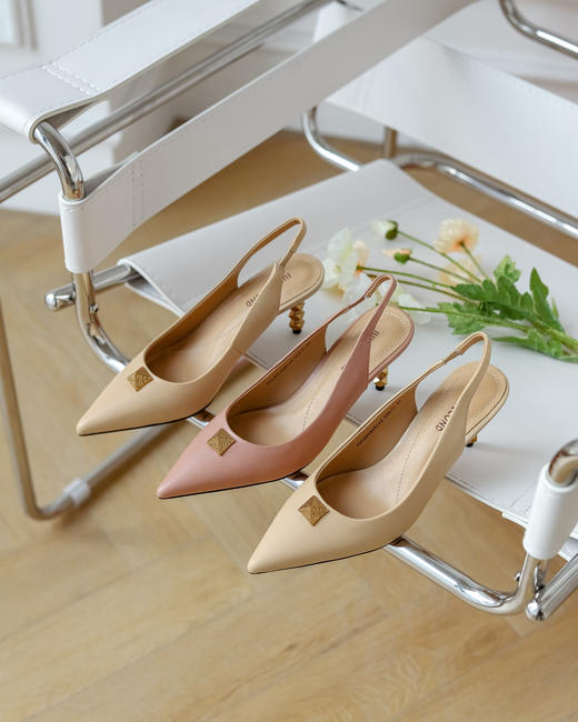 IUIU SECOND夏季时尚柔软羊皮尖头细跟空凉凉鞋 商品图6