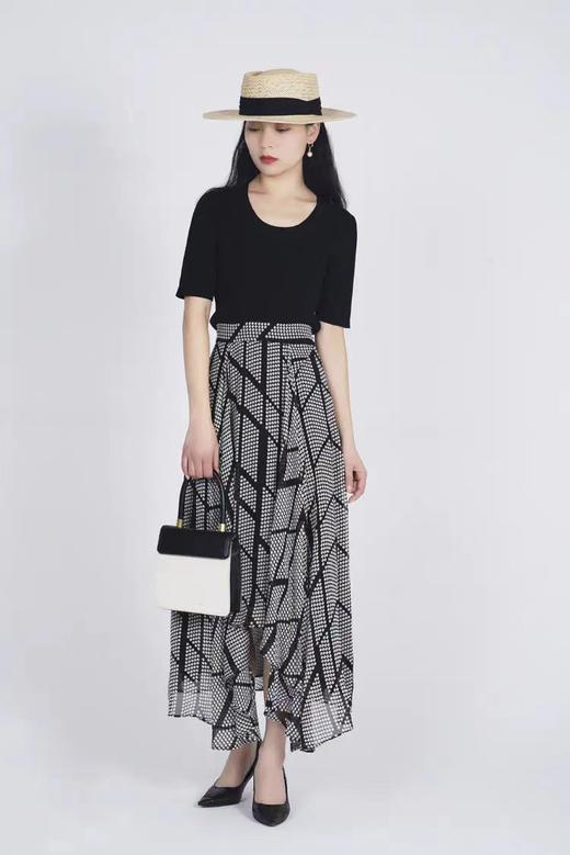 臣禾【真丝波点半裙】100%桑蚕丝不规则波点半裙K212031504 商品图0